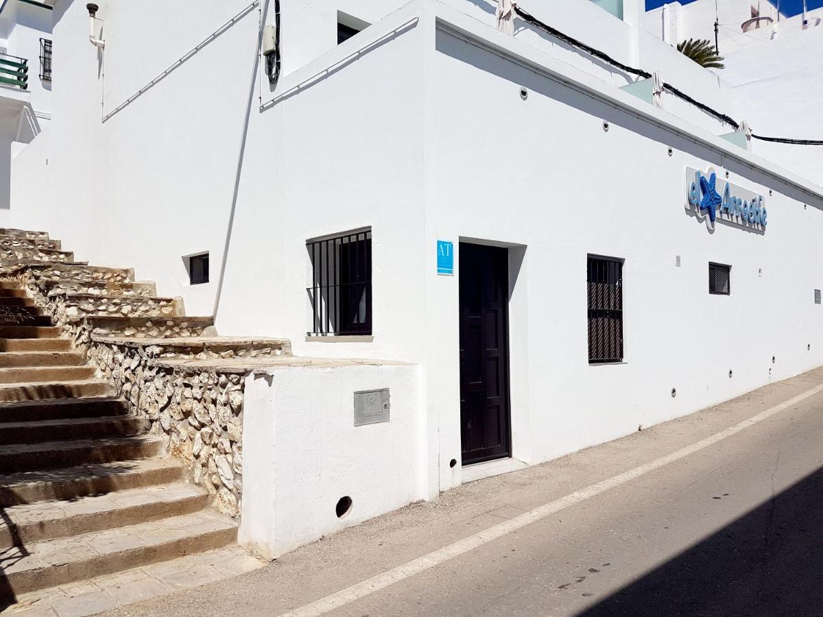 Apartamentos El Arrecife コニル・デ・ラ・フロンテラ エクステリア 写真