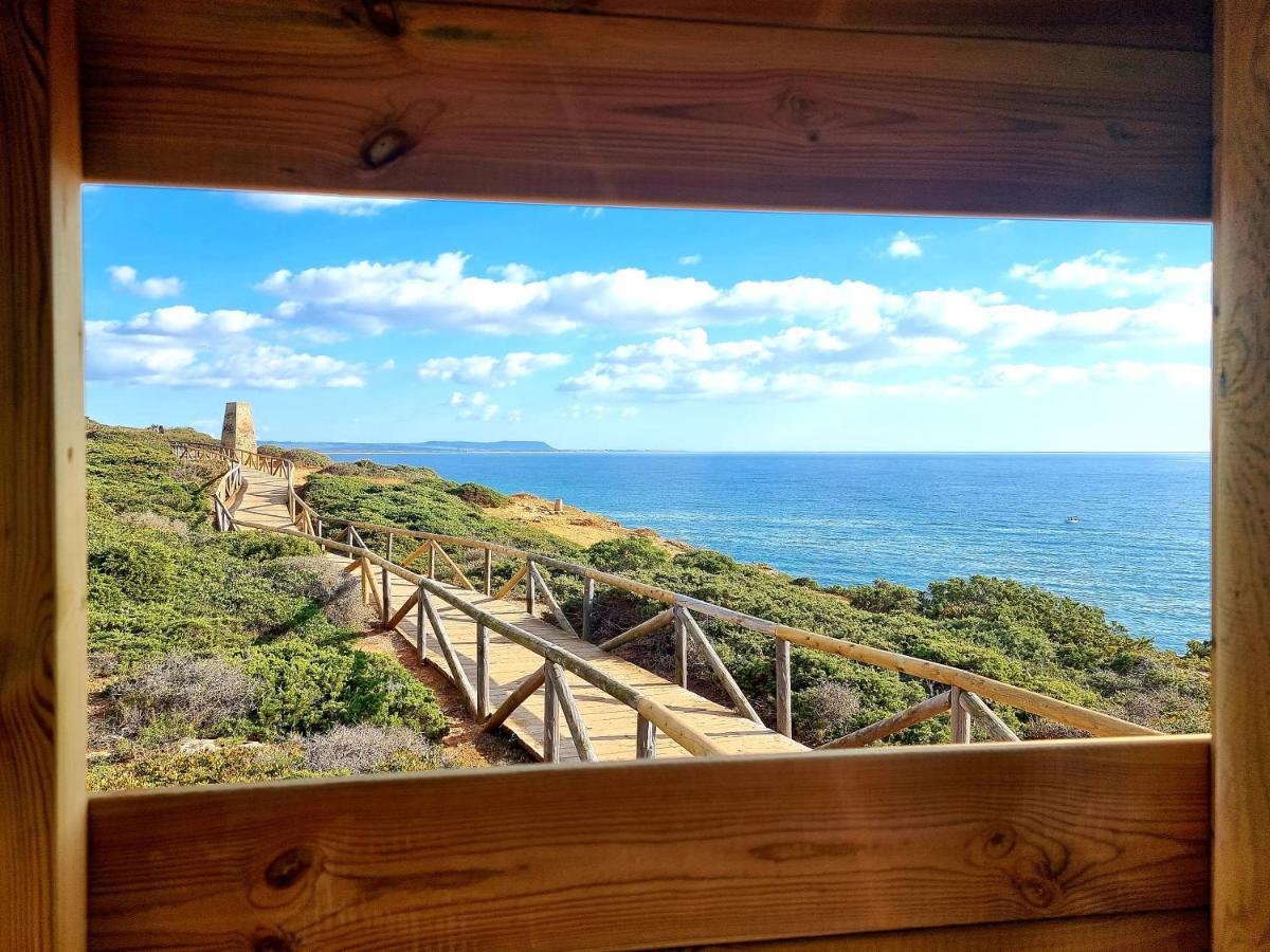 Apartamentos El Arrecife コニル・デ・ラ・フロンテラ エクステリア 写真