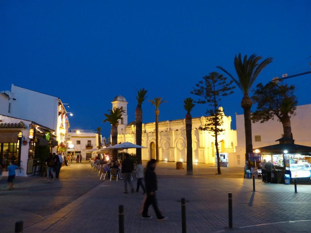 Apartamentos El Arrecife コニル・デ・ラ・フロンテラ エクステリア 写真